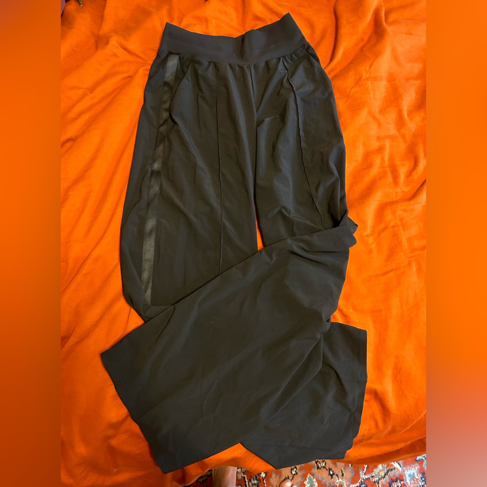 Athleta Nolita Wide Leg Joggers